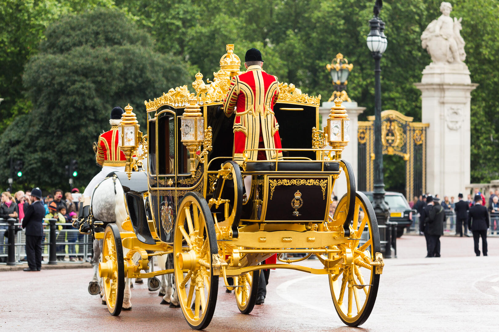 Royal Mews Gold State Coach